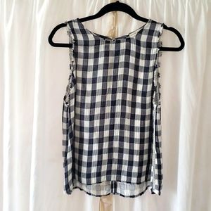 Bella Dahl navy and white check sleeveless shirt Size Small